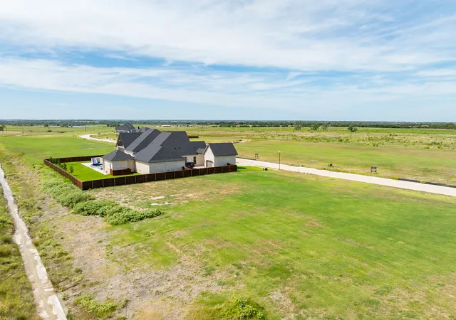 Photo 4 of Land for sale at 125 Sunflower St, Lorena, TX 76655 | MLS# 21157820 | Listing updated on 2026-07-22