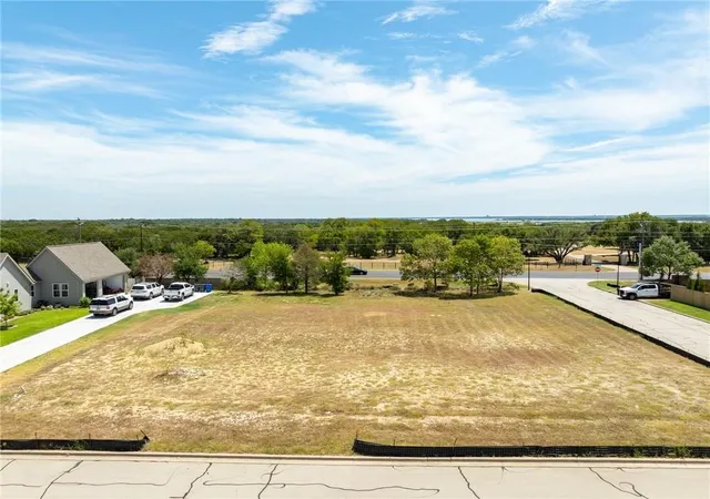 Photo 2 of Land for sale at 220 Wycliff Dr, China Spring, TX | MLS# 21156363 | Listing updated on 2026-07-22