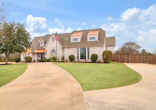 Homes for sale in Paris, TX | 4705 Boulder Ln, Paris, TX 75462 | MLS# 21160155