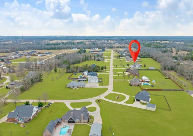 Photo 3 of Single family home for sale at 4705 Boulder Ln, Paris, TX 75462 | MLS# 21160155 | Listing updated on 2026-07-17