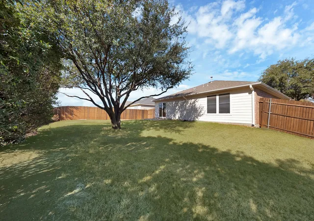 Homes for sale in Little Elm, TX | 1448 Knottingham Dr, Little Elm, TX 75068 | MLS# 21160288