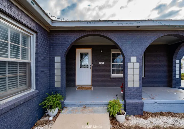 Homes for sale in Stamford, TX | 406 N Swenson St, Stamford, TX 79553 | MLS# 21159632