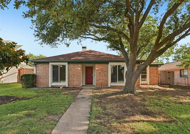 1st image of 1127 Southwestern Dr, Richardson, TX 75081 | MLS# 21160566