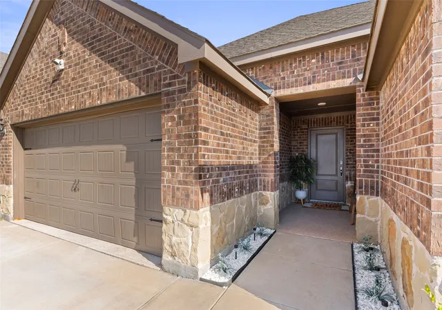 Photo 3 of Single family home for sale at 1517 Blosson Court Dr, Princeton, TX 75407 | MLS# 21159750 | Listing updated on 2026-09-25