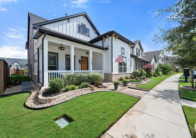 Photo 1 of Single family home for sale at 1429 Cypress Thorn Dr, Arlington, TX 76005 | MLS# 21160833 | Listing updated on 2026-09-01
