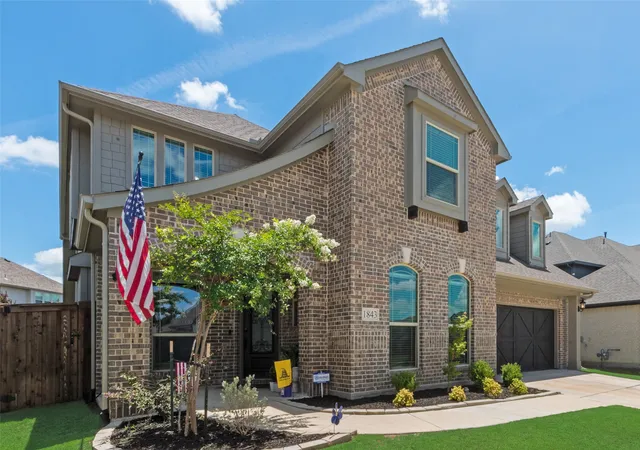 Homes for sale in Rockwall, TX | 1843 Moscatel Ln, Rockwall, TX 75032 | MLS# 21160677
