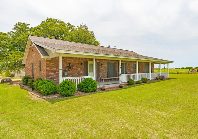 Photo 3 of House for sale at 351 Hwy 2318, De Leon, TX 76444 | MLS# 21160351 | Listing updated on 2026-08-24