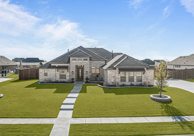 Homes for sale in Haslet, TX | 221 Oakmont Dr, Haslet, TX 76052 | MLS# 21158227