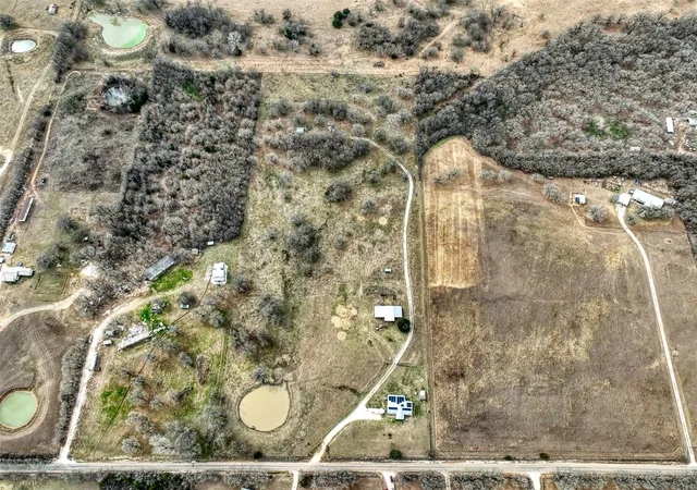 Photo 3 of Manufactured home for sale at 408 Hcr 1414, Blum, TX 76627 | MLS# 21159620 | Listing updated on 2026-08-17