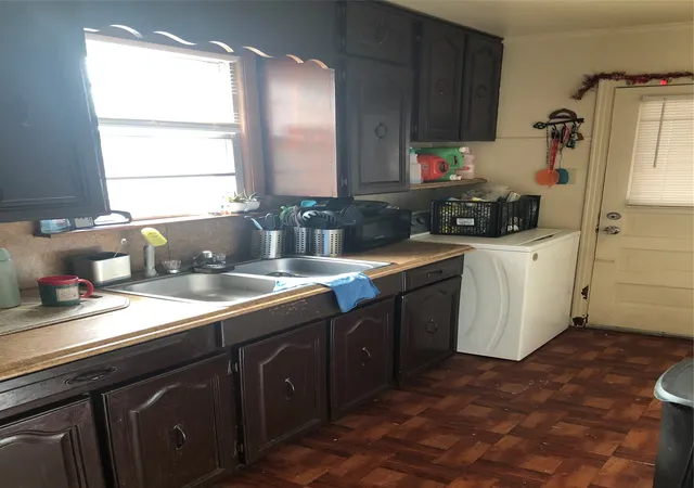 2nd image of 2579 Broadway Dr, Bossier City, LA 71111 | MLS# 21161469