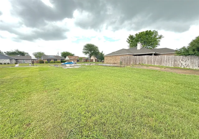 2nd image of 4517 Horizon Dr, Rowlett, TX 75088 | MLS# 21161744