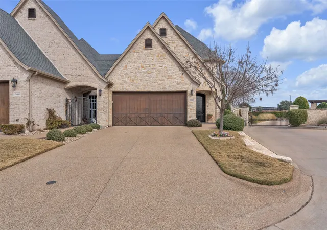 Photo 2 of Sale Pending at 2400 Vineyard Dr, Granbury, TX 76048 | MLS# 21161807 | Listing updated on 2026-07-20