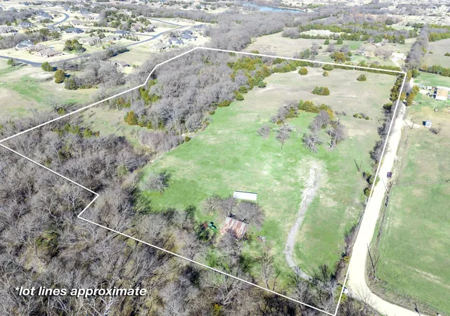 Photo 3 of Land for sale at 6950 County Road 995, Mc Kinney, TX 75071 | MLS# 21161100 | Listing updated on 2026-10-06