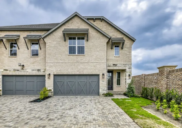 Photo 1 of Townhouse for sale at 3245 Vaquero Ln, Celina, TX 75009 | MLS# 21162254 | Listing updated on 2026-08-31