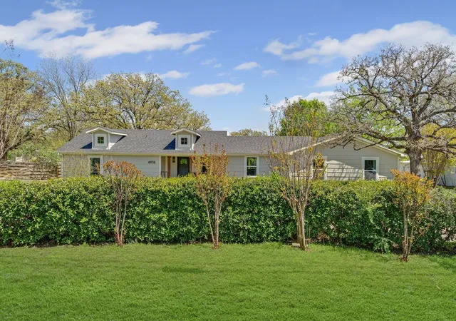 Photo 3 of Single family home for sale at 4918 Farris Rd, Denton, TX 76208 | MLS# 21162361 | Listing updated on 2026-07-29