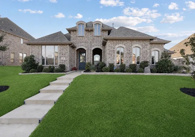 Photo 1 of Sale Pending at 2805 Chandler Ct, Mansfield, TX 76063 | MLS# 21161637 | Listing updated on 2026-07-05