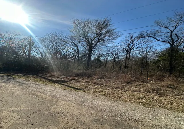 Homes for sale in Mabank, TX | 6145 Indian Harbor Dr, Mabank, TX 75156 | MLS# 21162603
