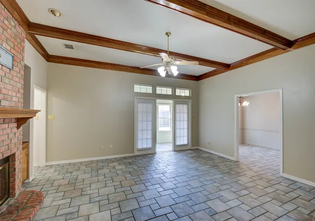 Homes for sale in Bossier City, LA | 5908 Stockwood St, Bossier City, LA 71111 | MLS# 21162500