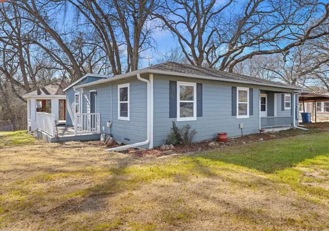 Photo 2 of Single family home for sale at 9521 Dalrock Rd, Rowlett, TX 75089 | MLS# 21163262 | Listing updated on 2026-08-25
