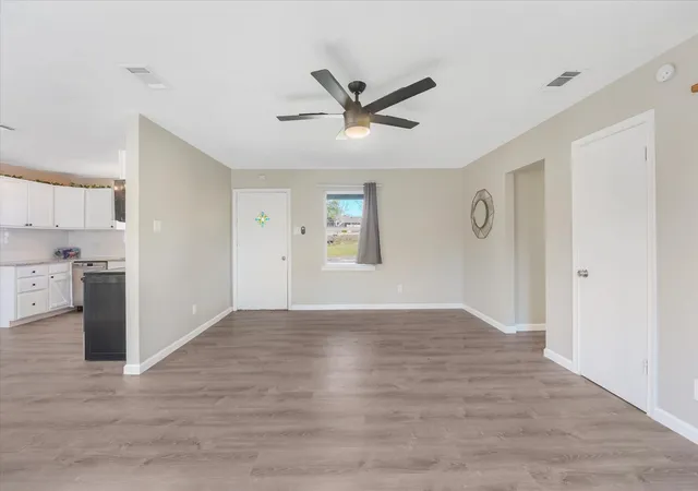 Photo 3 of Single family home for sale at 9521 Dalrock Rd, Rowlett, TX 75089 | MLS# 21163262 | Listing updated on 2026-08-25