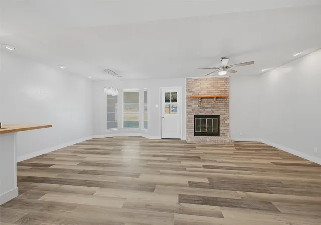 Photo 2 of Sale Pending at 4805 Park Ave, Sherman, TX 75092 | MLS# 21161620 | Listing updated on 2026-09-18