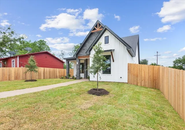 Homes for sale in Riesel, TX | 107 N Jena St, Riesel, TX 76682 | MLS# 21159066