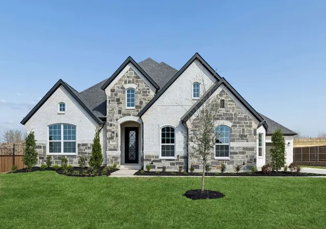 Photo 1 of Sale Pending at 2103 Verona Dr, Haslet, TX 76052 | MLS# 21163357 | Listing updated on 2026-08-22