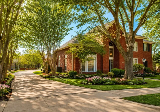 Photo 3 of Single family home for sale at 6521 Lynch Ln, Garland, TX 75044 | MLS# 21163465 | Listing updated on 2026-08-24