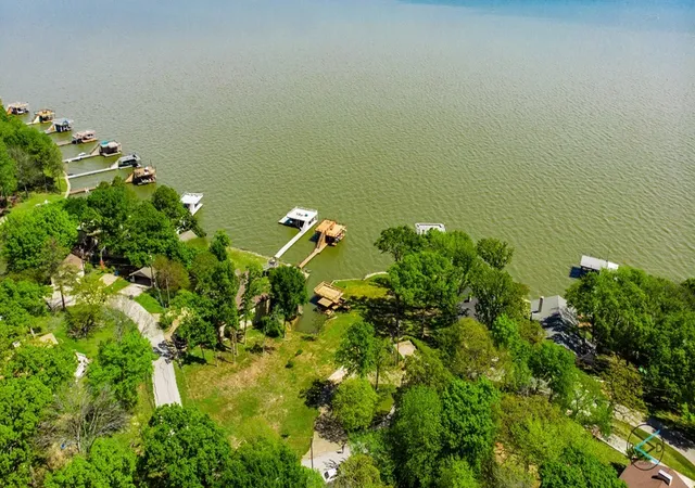 Photo 3 of Land for sale at 433 Winding Shore Dr, Tool, TX 75143 | MLS# 21163962 | Listing updated on 2026-08-17