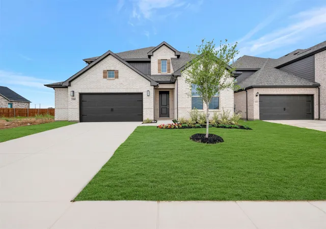 Photo 1 of Sale Pending at 1116 Hitching Post Wy, Little Elm, TX 75068 | MLS# 21164254 | Listing updated on 2026-08-28