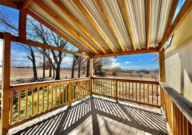 Photo 3 of Manufactured home for sale at 258 Pr 2698, Alvord, TX 76225 | MLS# 21162823 | Listing updated on 2026-08-21