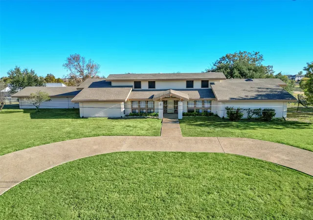 Photo 2 of Sale Pending at 16753 Rolling Hills Ln, Forney, TX 75126 | MLS# 21164464 | Listing updated on 2026-07-23
