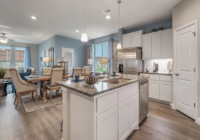 Photo 3 of Sale Pending at 721 Bushman Dr, Fort Worth, TX 76008 | MLS# 21164984 | Listing updated on 2026-07-06
