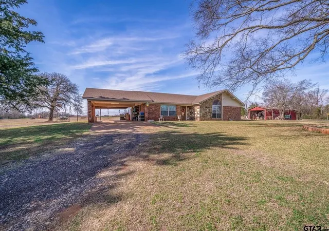 Homes for sale in Jacksonville, TX | 4220 Fm 235, Jacksonville, TX 75766 | MLS# 21166089