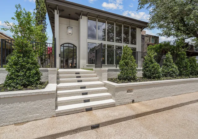 1st image of 4712 Harley Ave, Fort Worth, TX 76107 | MLS# 21165064