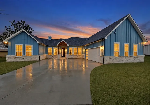 Homes for sale in Trinidad, TX | 335 Cross Tie Ranch Rd, Trinidad, TX 75163 | MLS# 21165021