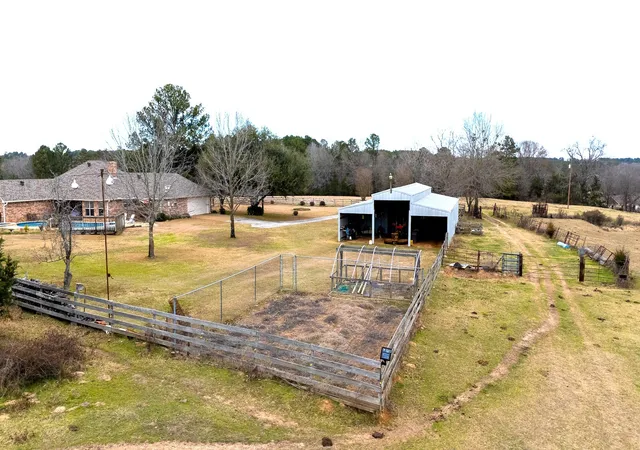 Photo 3 of House for sale at 12987 County Road 452, Lindale, TX 75771 | MLS# 21166419 | Listing updated on 2026-07-14