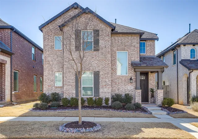 Photo 1 of Sale Pending at 2333 Stella Ln, Justin, TX 76247 | MLS# 21163159 | Listing updated on 2026-08-31