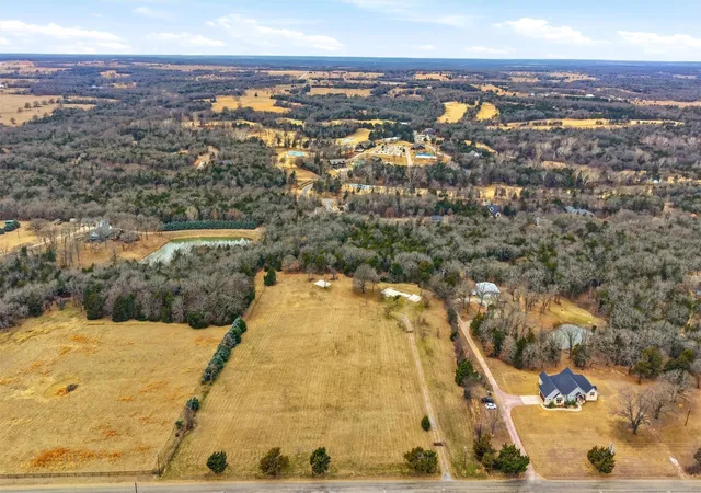 Photo 2 of Sale Pending at 1809 Rock Creek Rd, Gordonville, TX 76245 | MLS# 21165532 | Listing updated on 2026-08-03