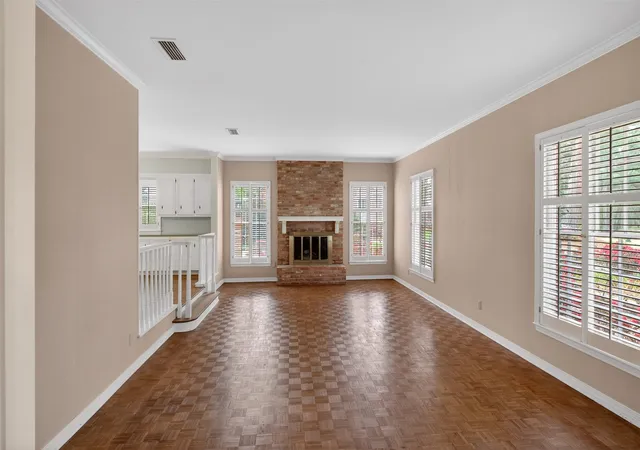 Photo 3 of Sale Pending at 522 Rives Pl, Shreveport, LA 71106 | MLS# 21167022 | Listing updated on 2026-07-14