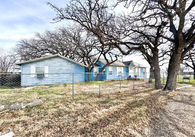 Homes for sale in Cisco, TX | 2007 Avenue E, Cisco, TX 76437 | MLS# 21165492