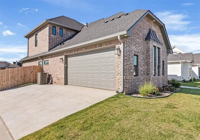 Homes for sale in Woodway, TX | 12022 Kenai Cir, Woodway, TX 76712 | MLS# 21166678