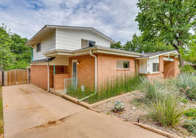 3rd image of 1525 Jenson Rd, Fort Worth, TX 76112 | MLS# 21167220