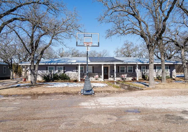 Homes for sale in Cisco, TX | 1308 W 14th St, Cisco, TX 76437 | MLS# 21167493