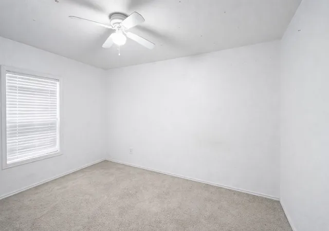 Photo 4 of Single family home for sale at 3906 Henderson St, Greenville, TX 75401 | MLS# 21156933 | Listing updated on 2026-09-27