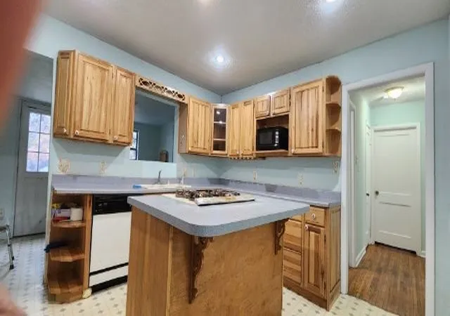 Photo 4 of Sale Pending at 108 E Maple St, Keene, TX 76059 | MLS# 21167652 | Listing updated on 2026-07-22