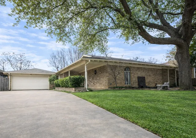 1st image of 6209 Trail Lake Dr, Fort Worth, TX 76133 | MLS# 21167747