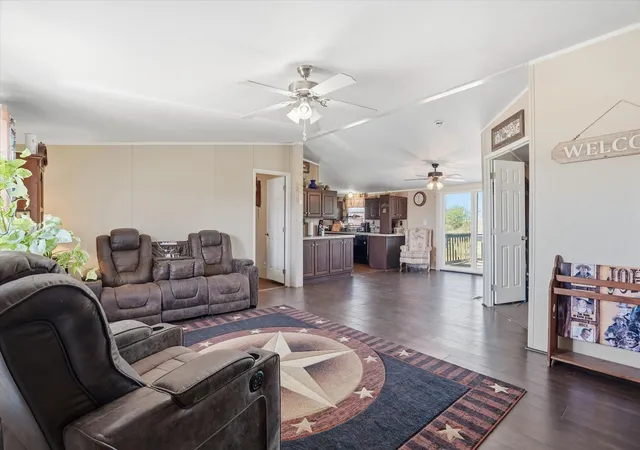 Photo 4 of Manufactured home for sale at 716 Lathem Blvd, Venus, TX 76084 | MLS# 21167188 | Listing updated on 2026-07-06