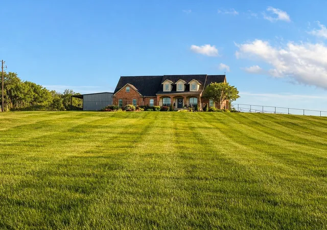 Photo 2 of Sale Pending at 226 Hcr 3321, Hubbard, TX 76648 | MLS# 21165329 | Listing updated on 2026-08-16
