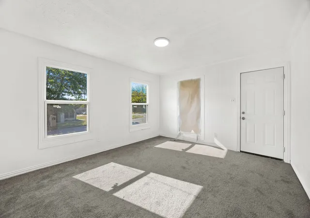 Photo 3 of Single family home for sale at 1802 Fordham Rd, Dallas, TX 75216 | MLS# 21167967 | Listing updated on 2026-08-30